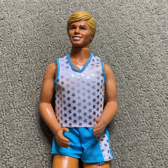 Vintage 1983 Barbie Ken and the allstars Doll Basketball - Picture 3 of 11